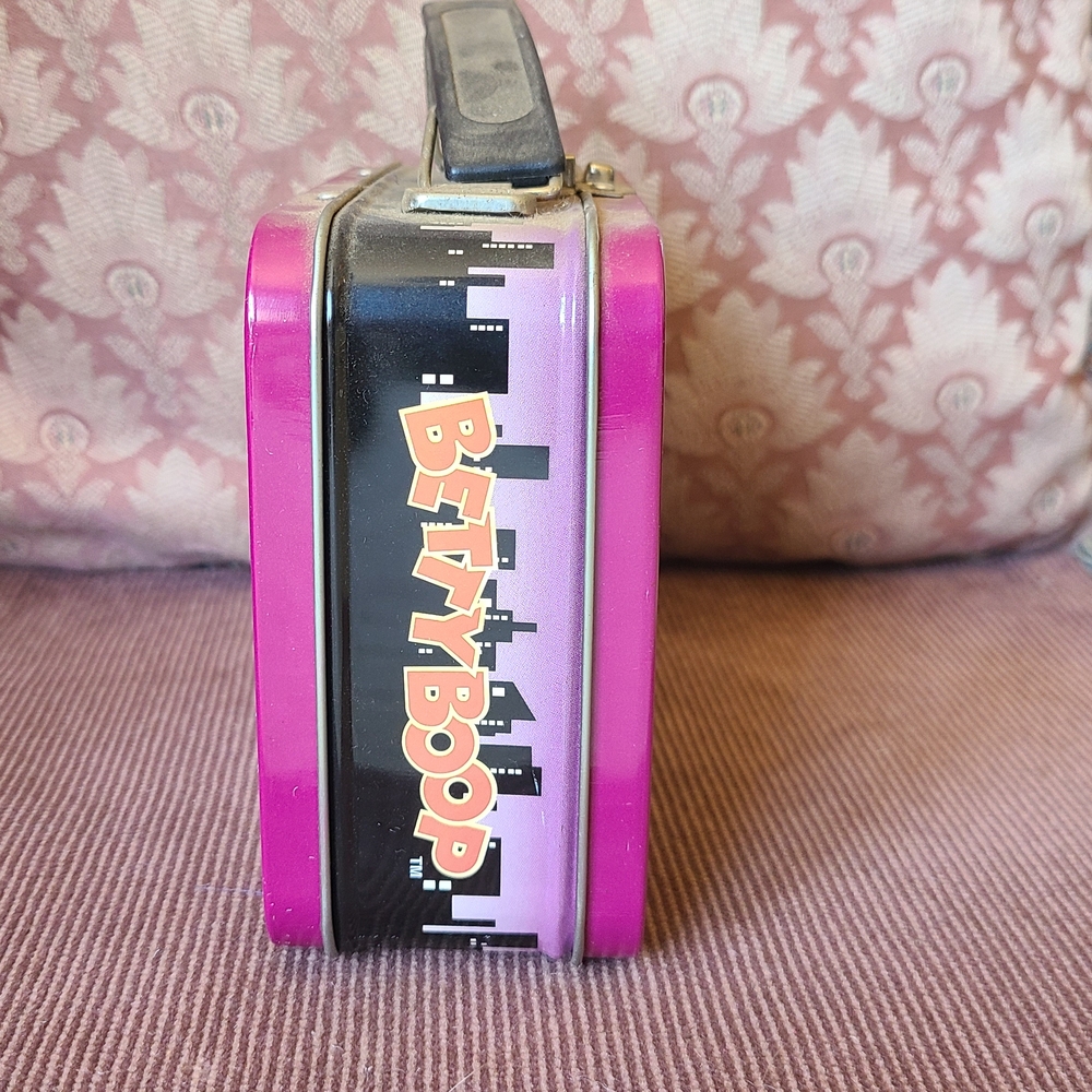 Betty Boop Metal Lunchbox